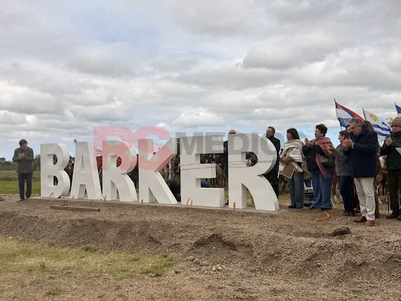 Barker celebró sus 125 años con autoridades y vecinos en una jornada de festejo — imagen 4
