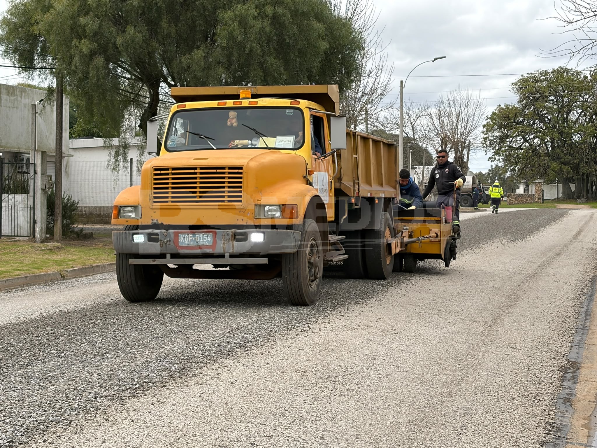 CONTINUAN LAS OBRAS DE REPAVIMENTACION DE CALLES EN CARDONA.