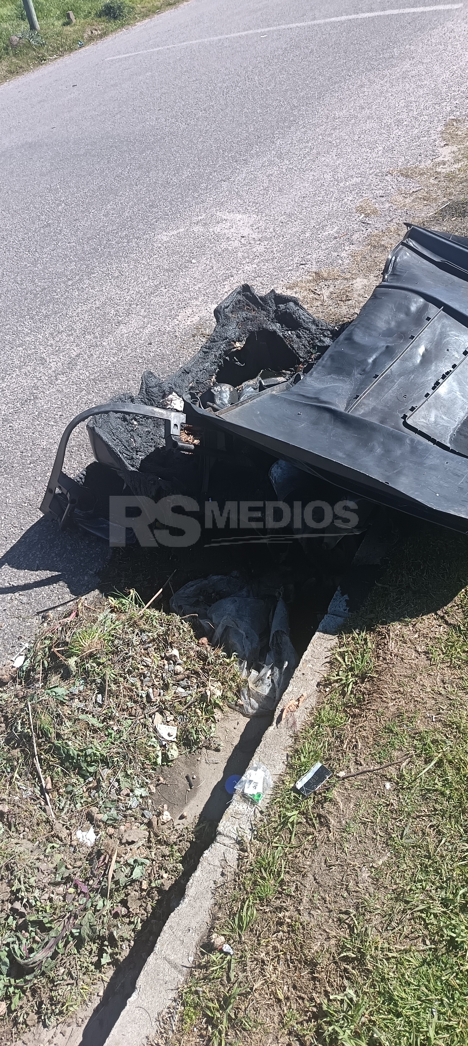 Incendio de un contenedor en Florencio Sánchez por cenizas mal desechadas — imagen 2