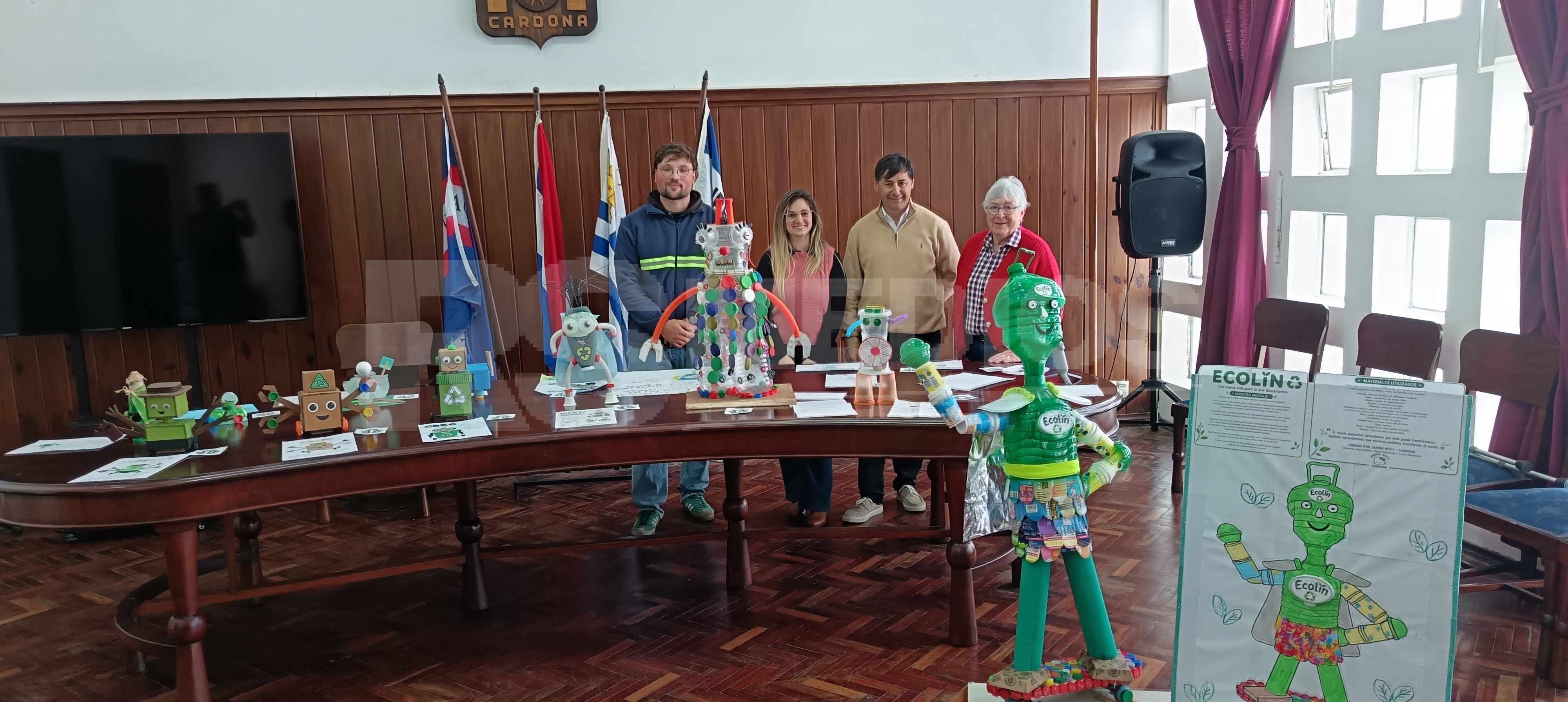 Concurso de mascotas recicladas en Cardona: "Ricky Recicla" obtuvo el primer premio — imagen 6