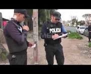 Un joven de 22 años murió al caer un auto al arroyo Dacá en Mercedes