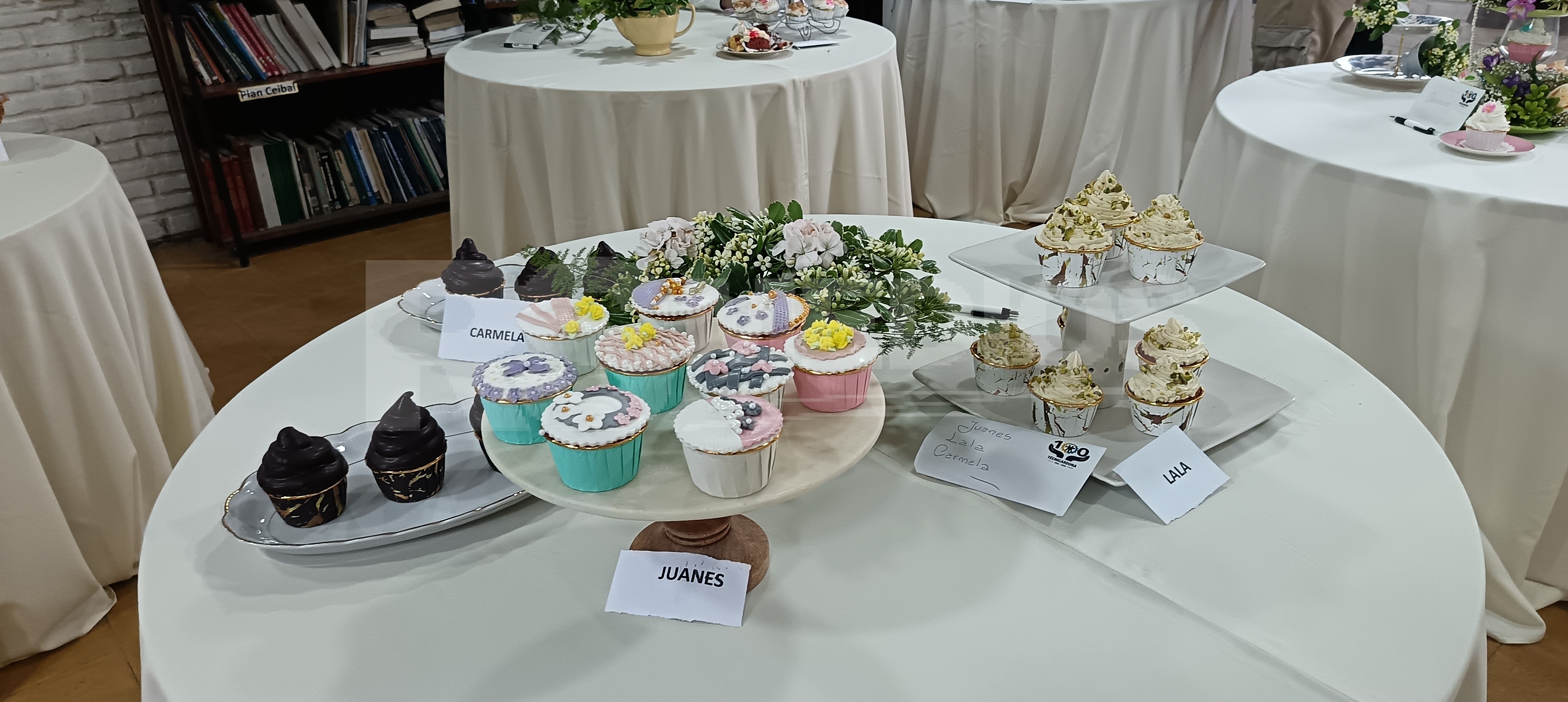Concurso de Cupcakes reunió a exalumnos de Gastronomía de la Escuela Técnica de Cardona — imagen 7