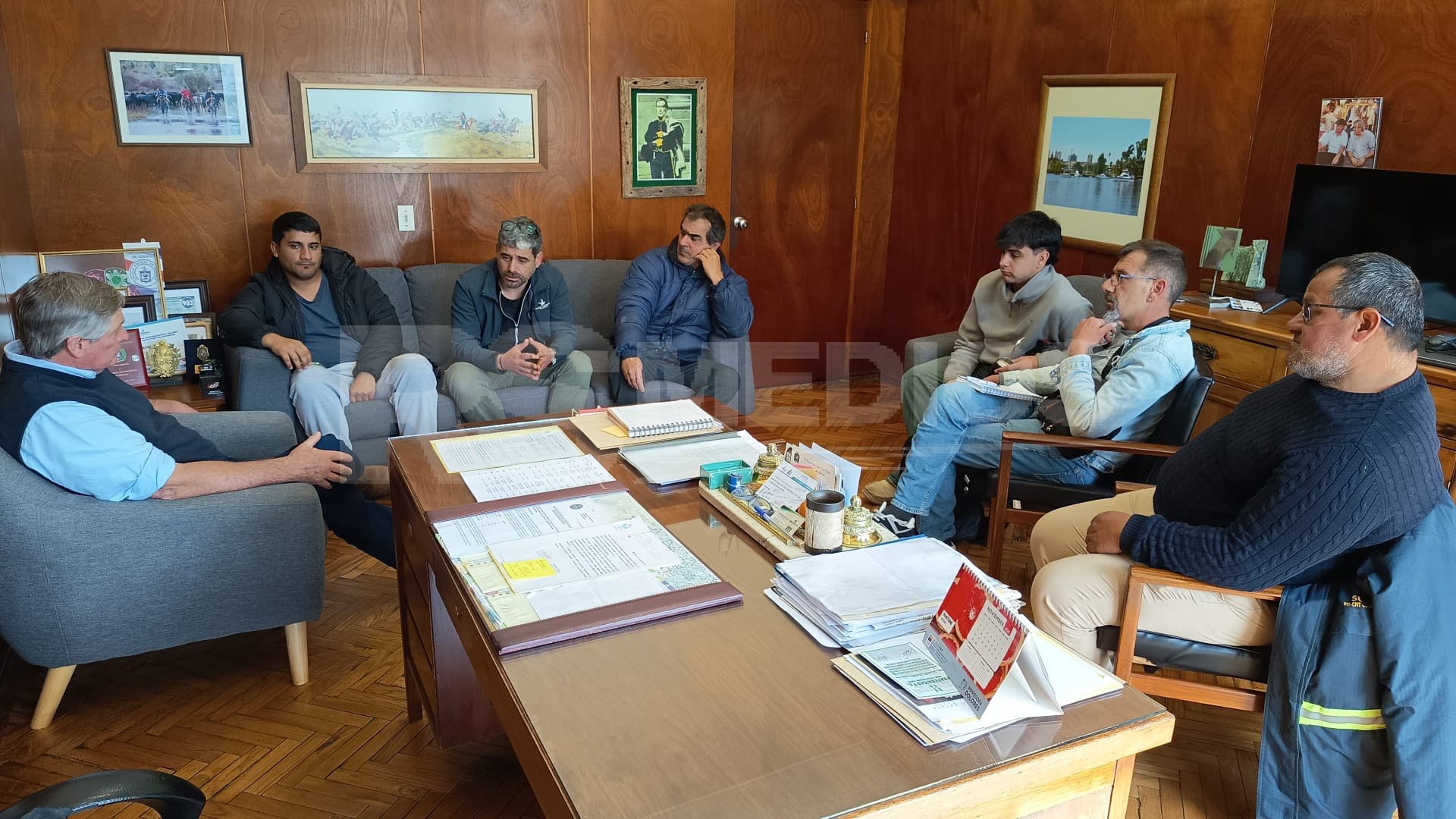 Besozzi recibió al SUNCA y a la Liga de Fútbol en una jornada de agenda variada