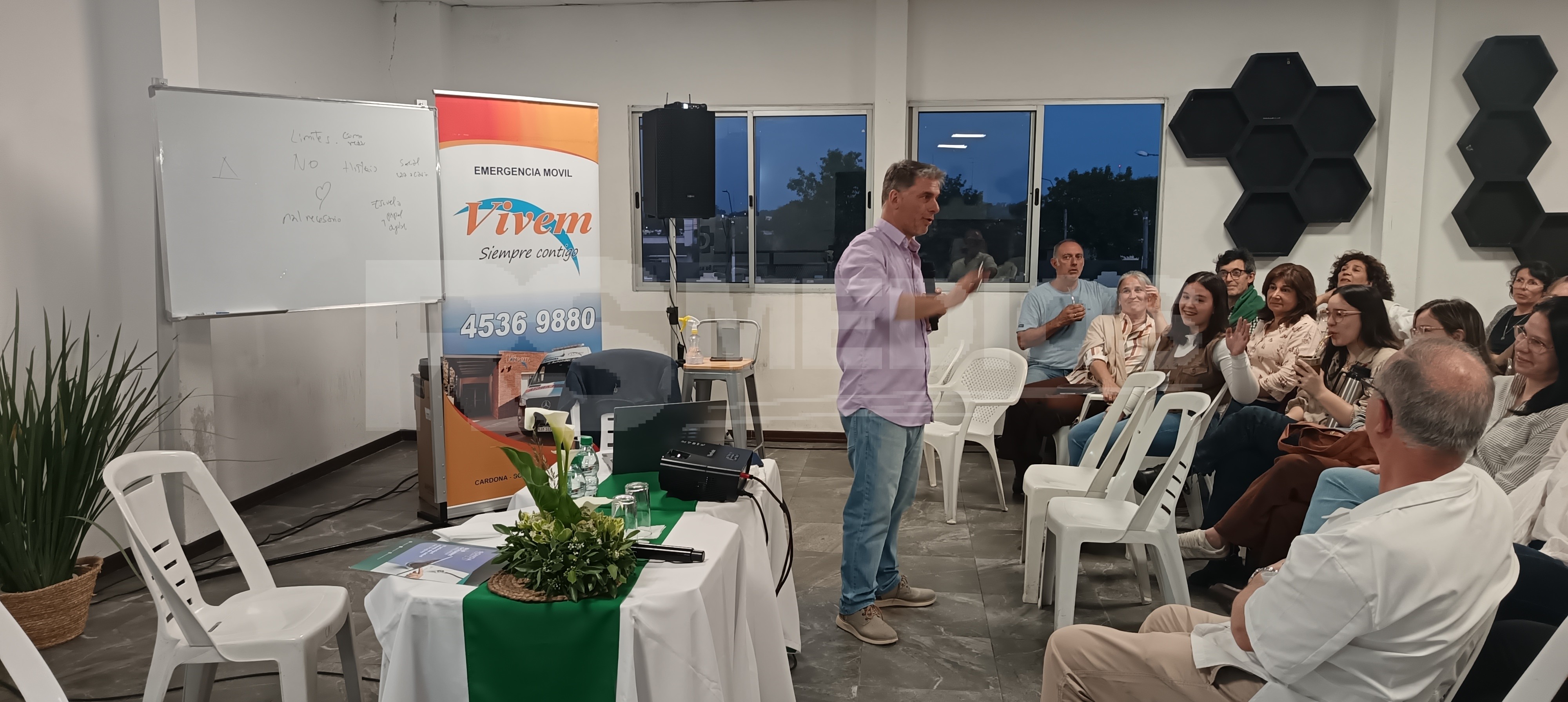 Balaguer advierte por el costo de la hiperconexión y pide recuperar los vínculos