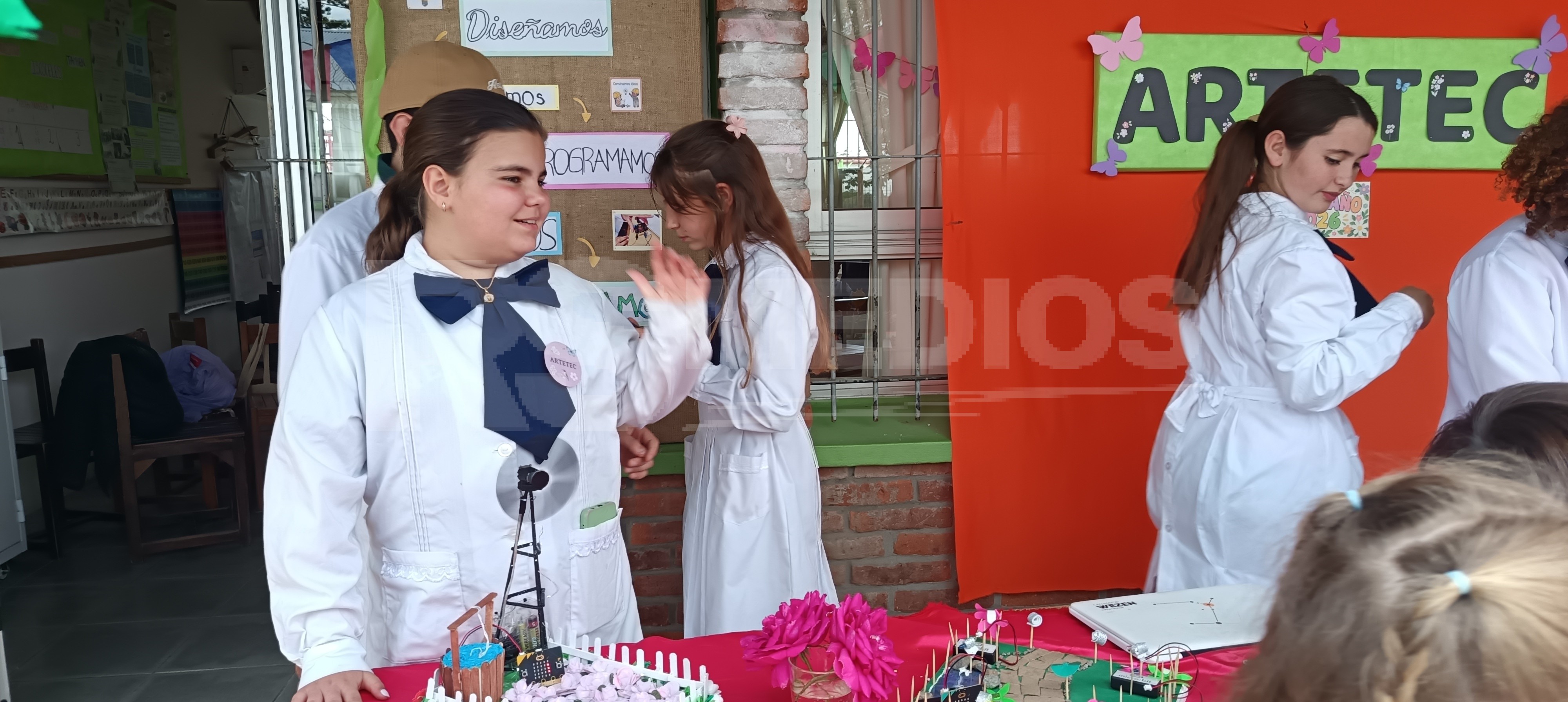 Cardona reunió proyectos escolares con tecnología en un encuentro entre centros urbanos y rurales — imagen 4