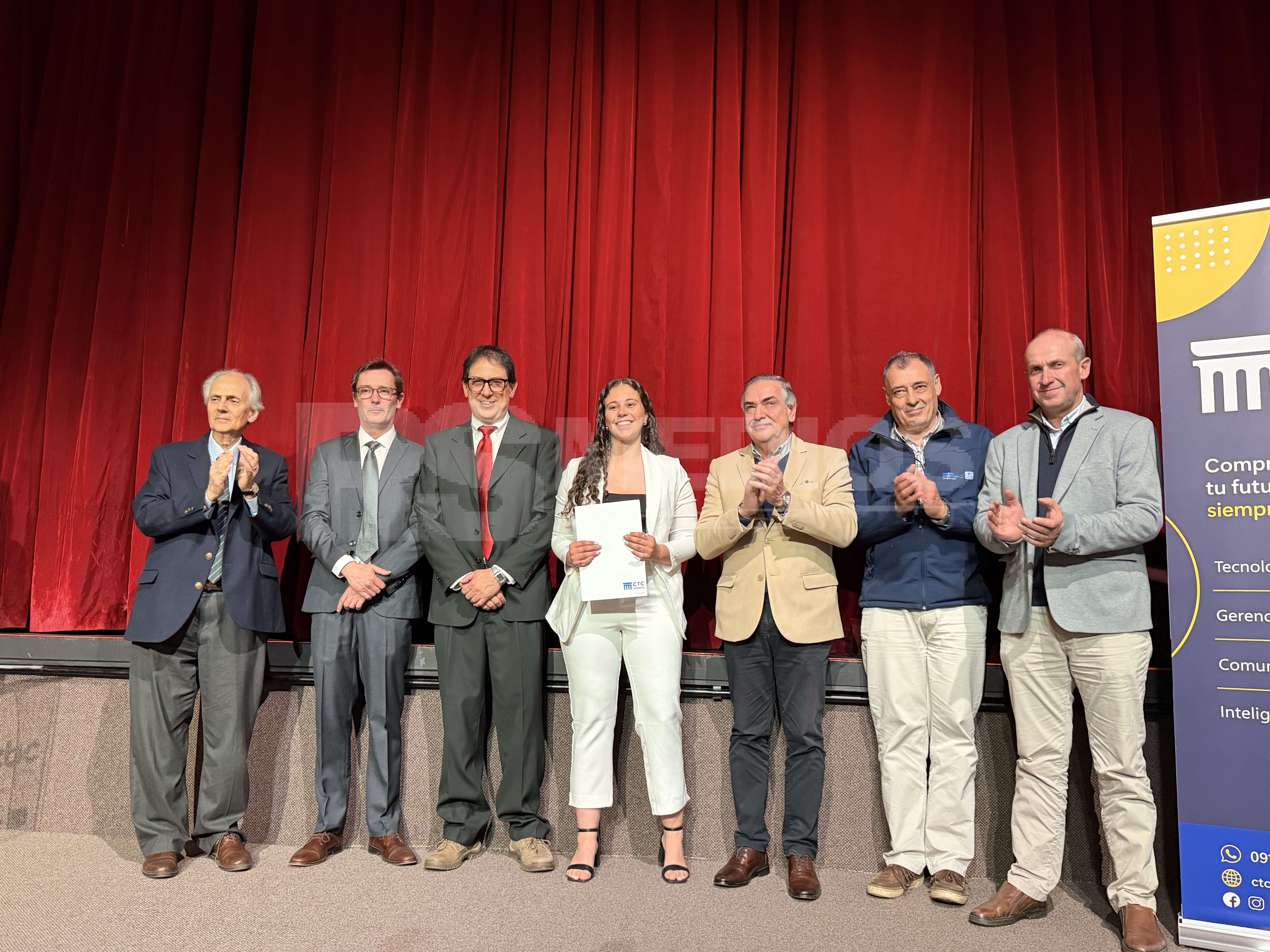 El Instituto CTC-Universidad CLAEH graduó a 45 nuevos profesionales en Colonia