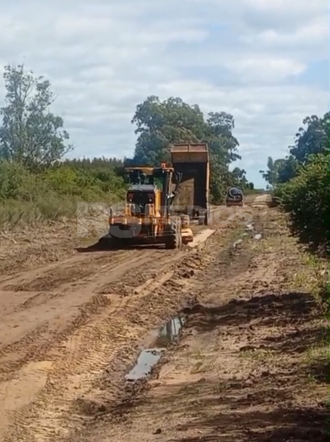 Soriano mejora caminos rurales clave para la producción y la circulación vecinal — imagen 2